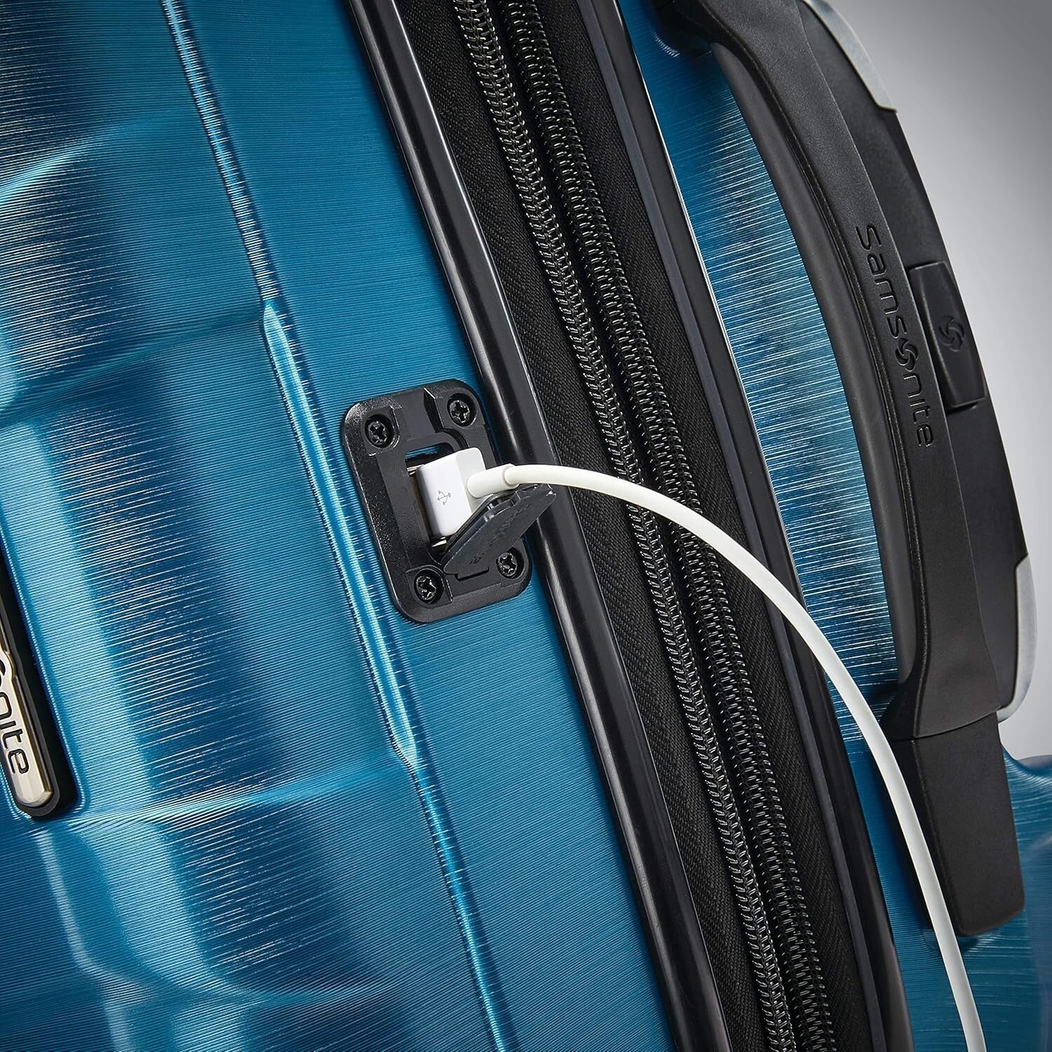 20-Inch Caribbean Blue Hardside Luggage with Charging System and Spinner Wheels
