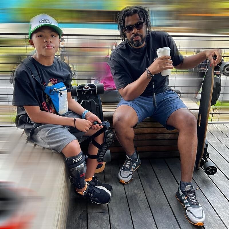 High-Performance Mini5 Skateboard: Up to 24 Miles Range, UL Safety Approved