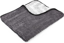 Load image into Gallery viewer, Machine Washable 900 GSM Microfiber Car Drying Towel - 30x36 inches Rectangular