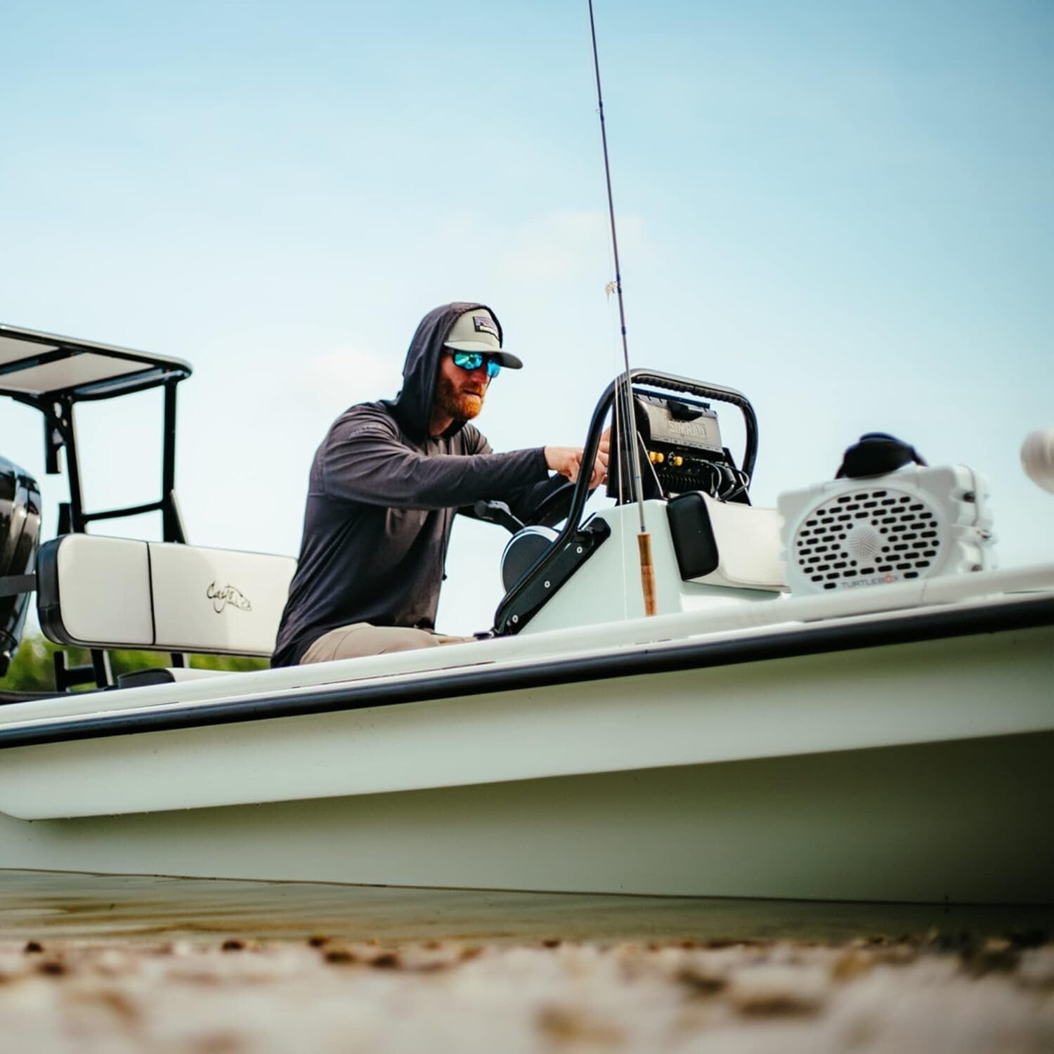 Rugged IP67 Waterproof Bluetooth Speaker - Stereo Pairing & Built-in Power Bank