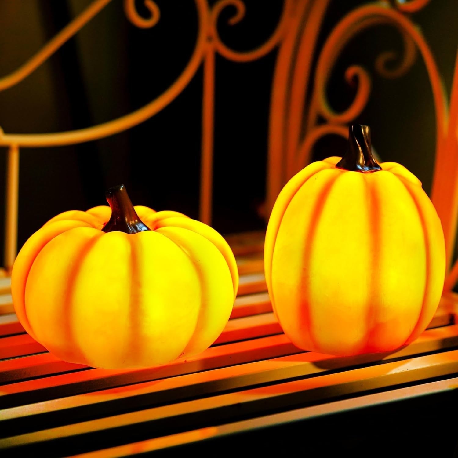 2 Pack Solar Pumpkin Garden Lights - Perfect for Halloween & Thanksgiving Decor