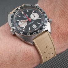 Load image into Gallery viewer, Unisex Quick Release Tropical FKM Rubber Watch Strap - Adjustable for All Wrists