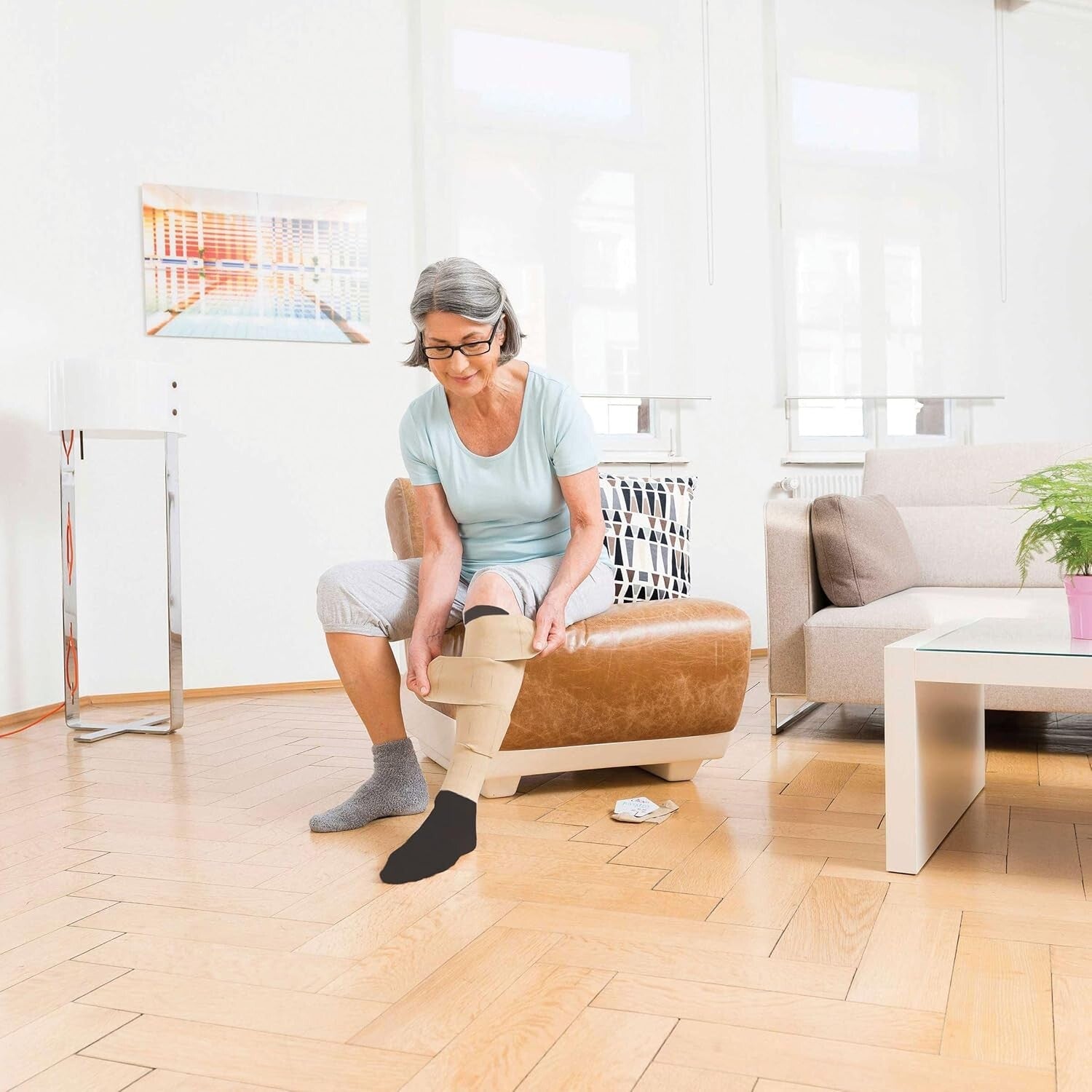 Juxtalite Adjustable Compression Leg System for Enhanced Circulation - Medium