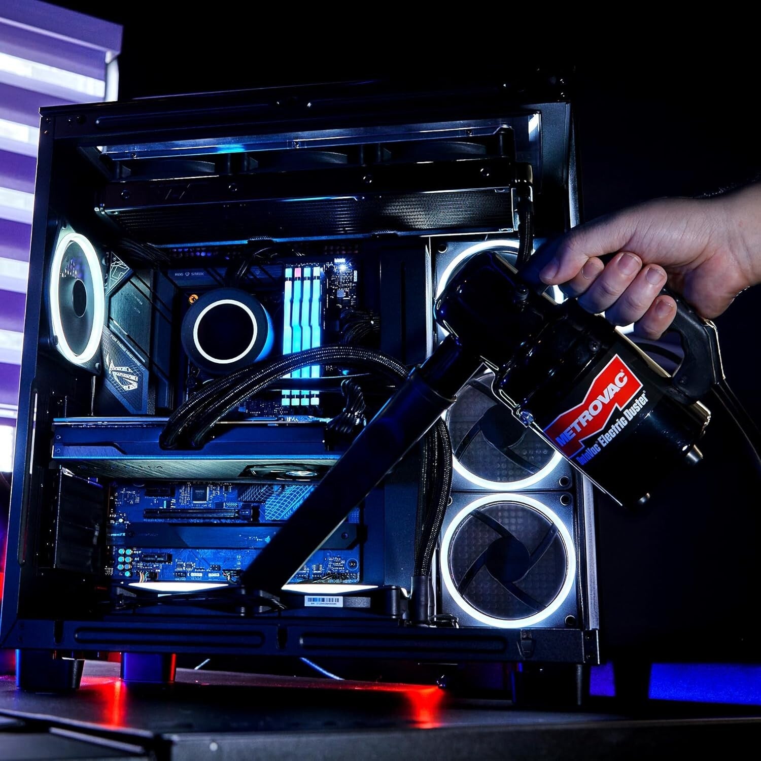 Professional Quality Antistatic Electric Duster with 4-Piece Tool Kit - Compact