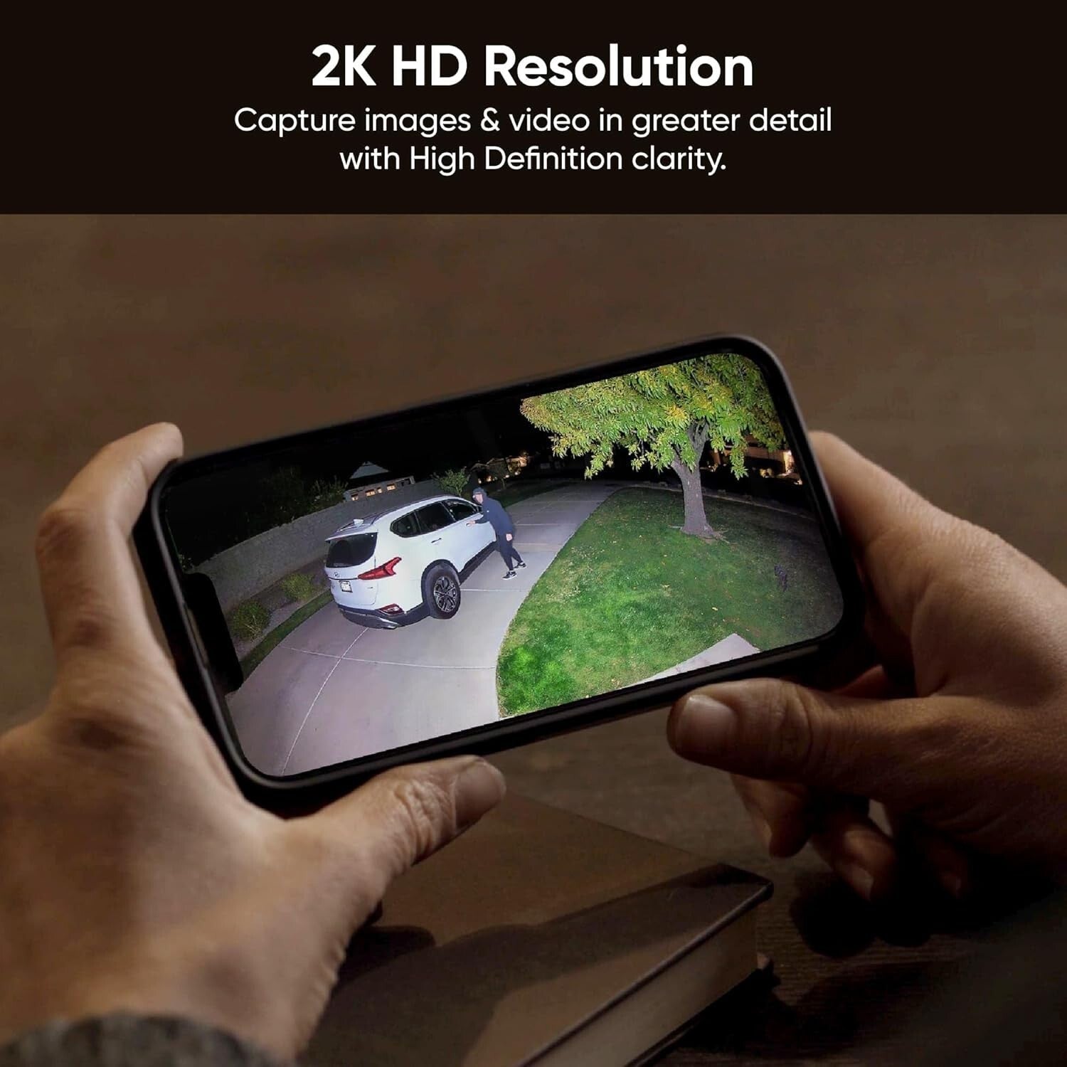 Advanced Floodlight Camera: 2800 Lumens, 2K Resolution & Custom Motion Zones