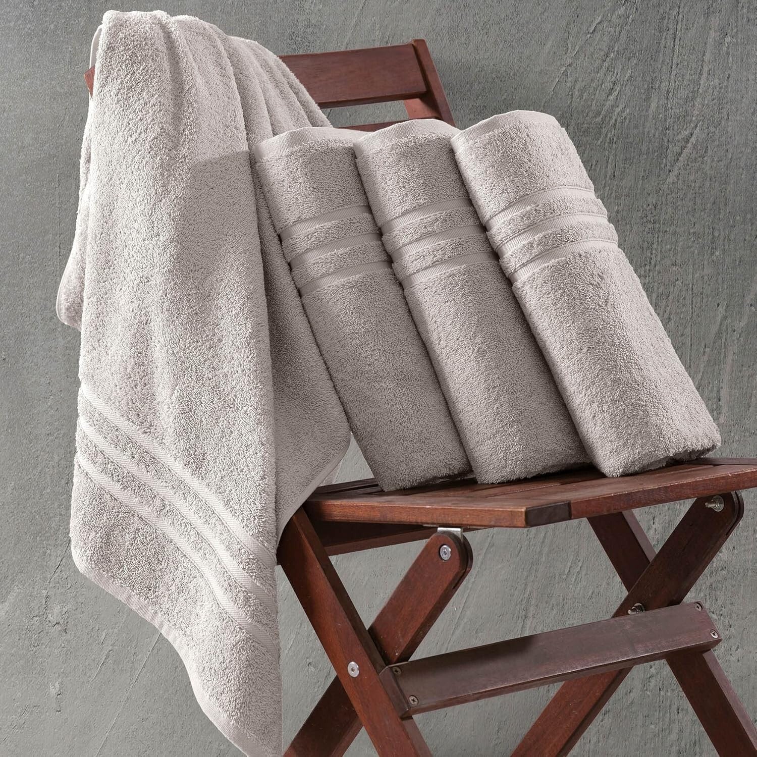 Premium 4-Piece Bath Towel Set – Ice Silver, Quick-Drying Cotton, 600 GSM