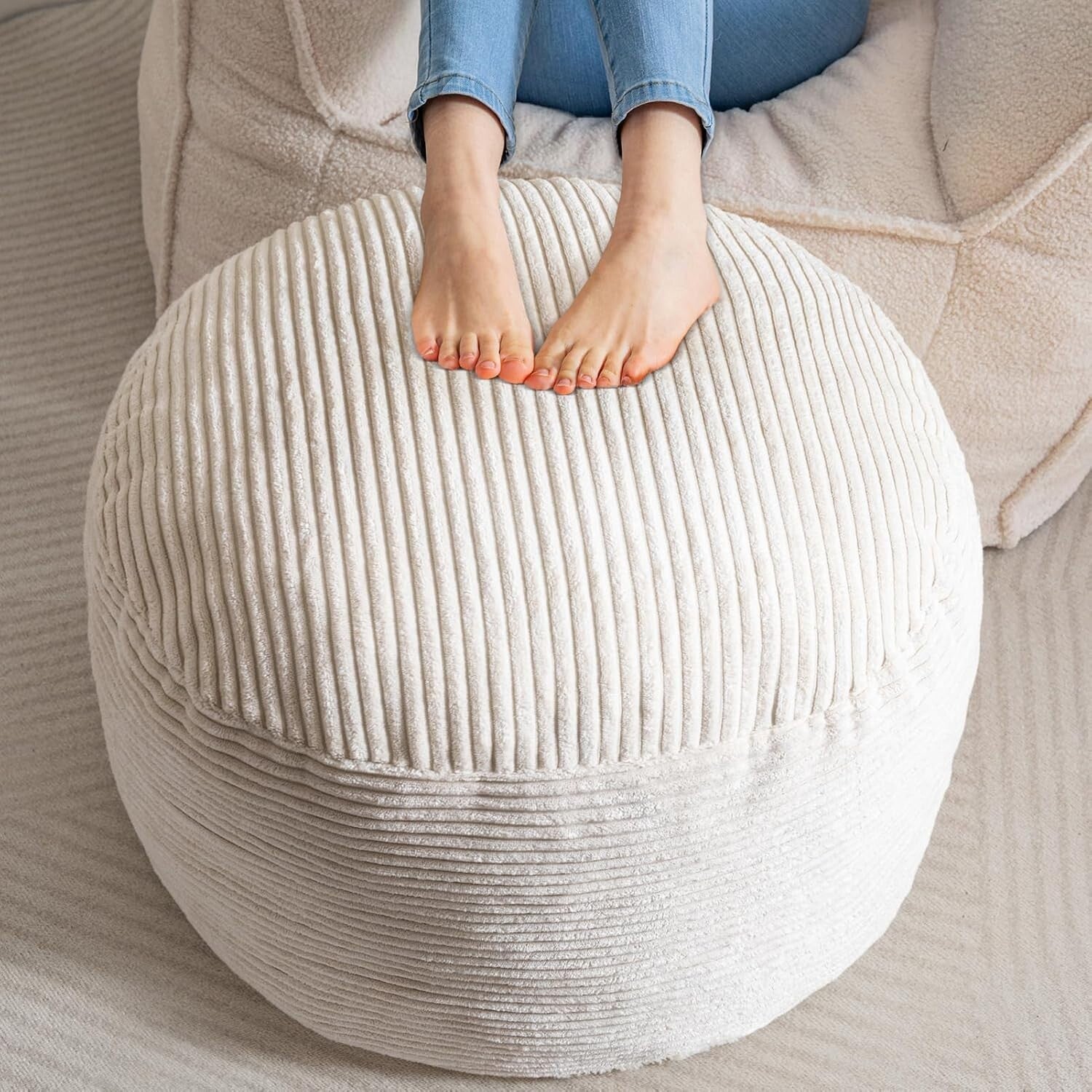 Elegant Round Pouf Ottoman - Cozy Corduroy and Faux Fur Foot Stool in Beige