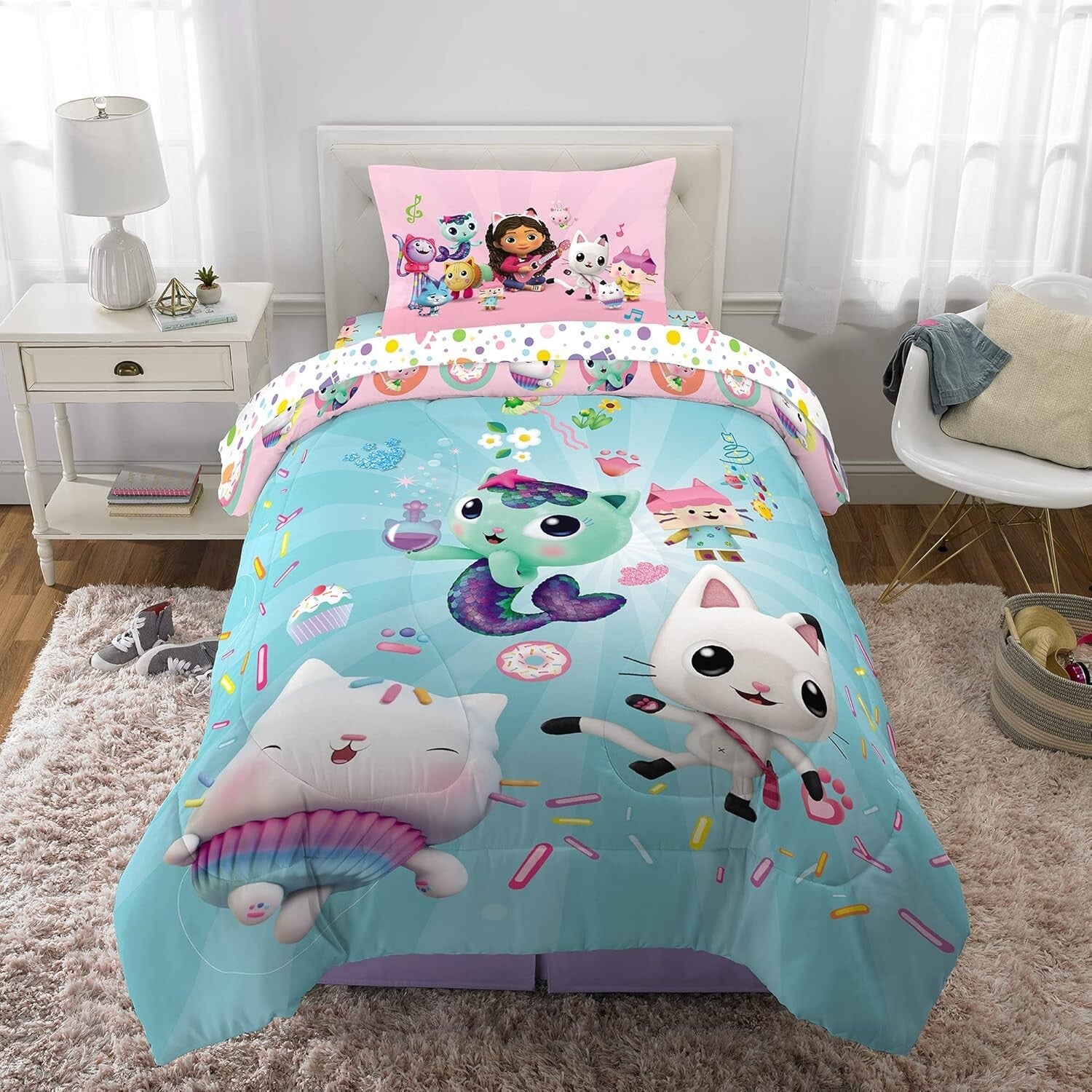 Gabby's Dollhouse Cakey & MerCat Twin Bedding Set - 4 Piece Super Soft Comforter