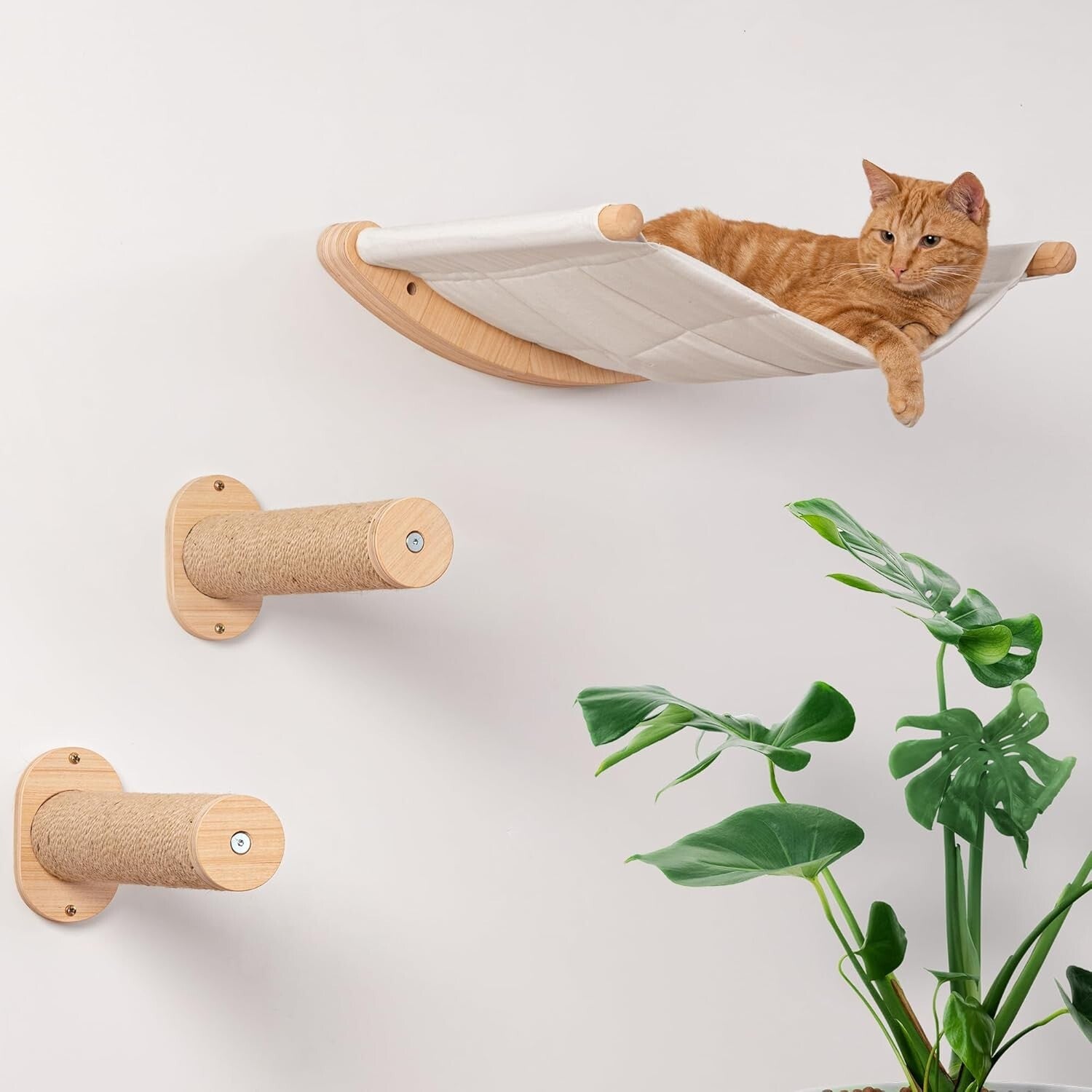 Sturdy Cat Wall Shelf with Steps - Perfect for Lounging & Climbing Adventures