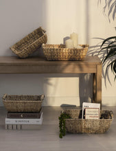 Load image into Gallery viewer, Rustic Water Hyacinth Baskets with Wooden Handles - Perfect for Any Room, 2-Pack