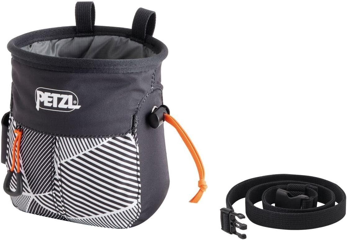 Eco-Conscious Climber's Choice: Ergonomic Chalk Bag with Expanding Zipper Pocket