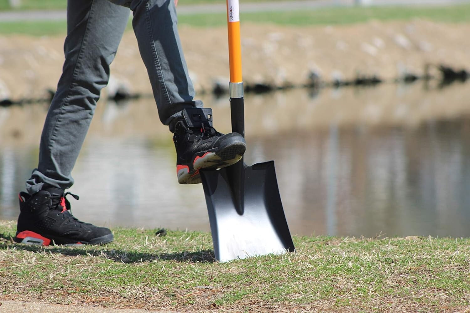 Heavy-Duty Transfer Shovel with 41" Ergonomic Handle - Ideal for Gardening & ...