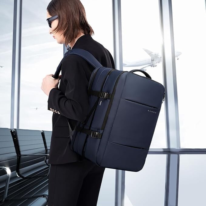 Multi-Purpose 35L Expandable Backpack with Laptop Sleeve - Ideal for Commuting