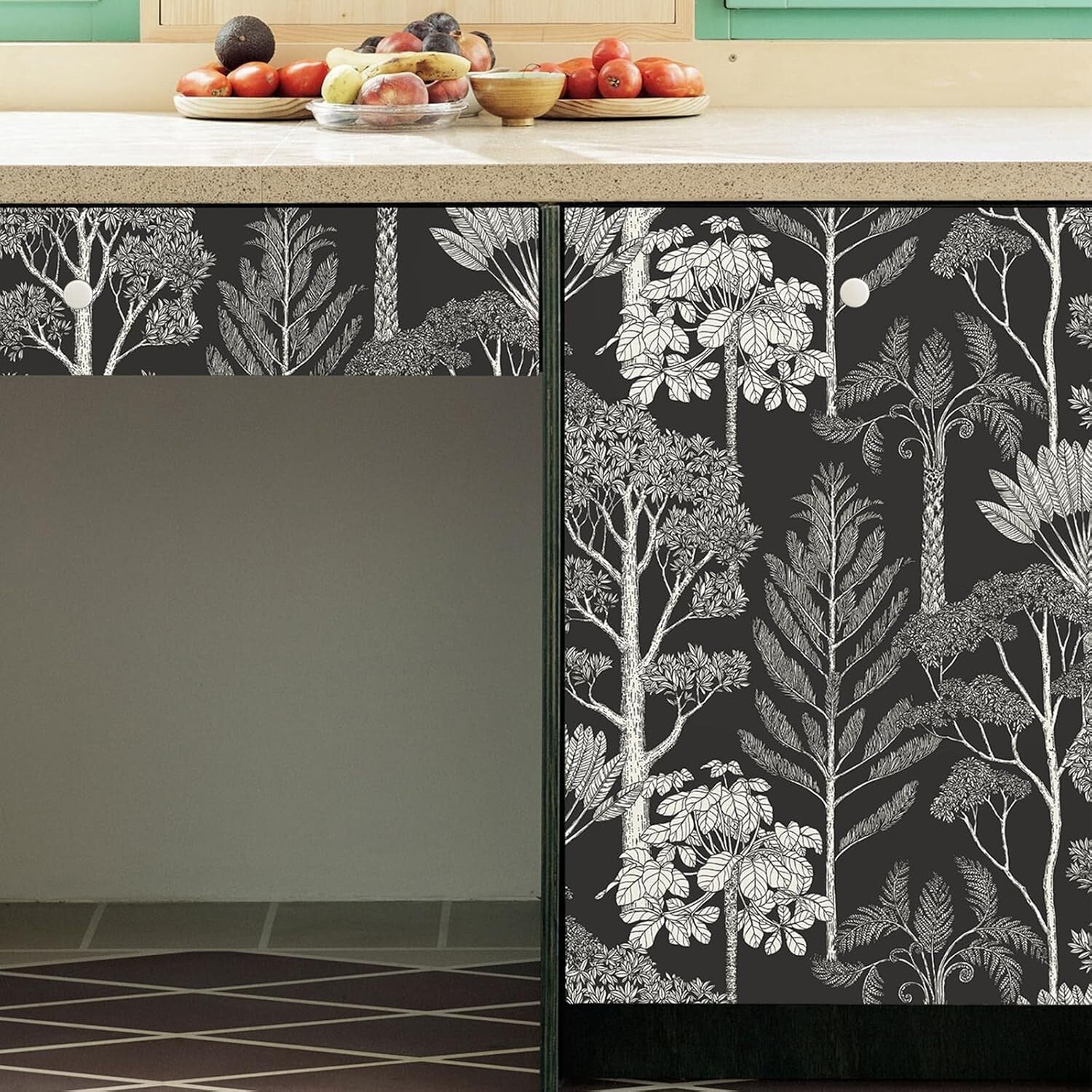 Elegant Black and White Leaf Contact Paper - Forest Theme Upholstery 47.21sqft