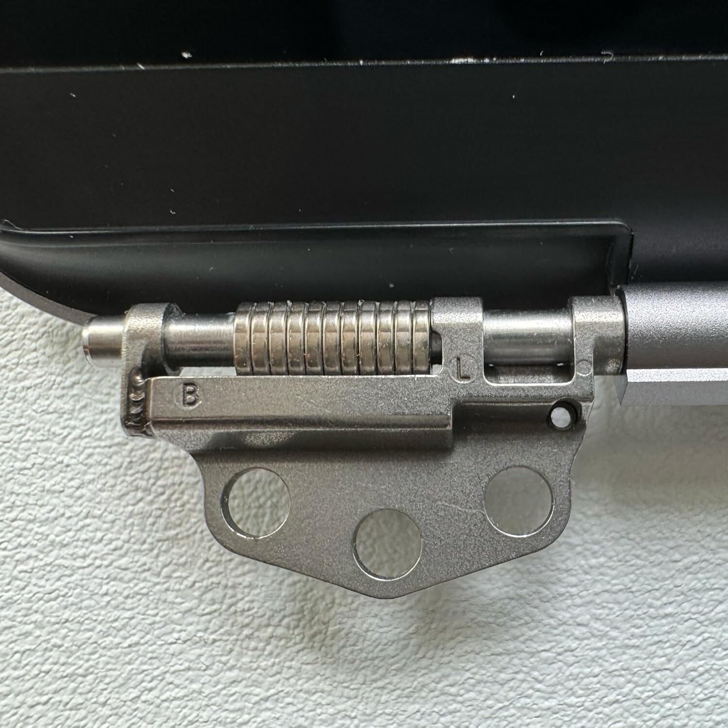 13.3” Retina LCD Display for MacBook Pro A2251 A2289 with Easy Installation Kit