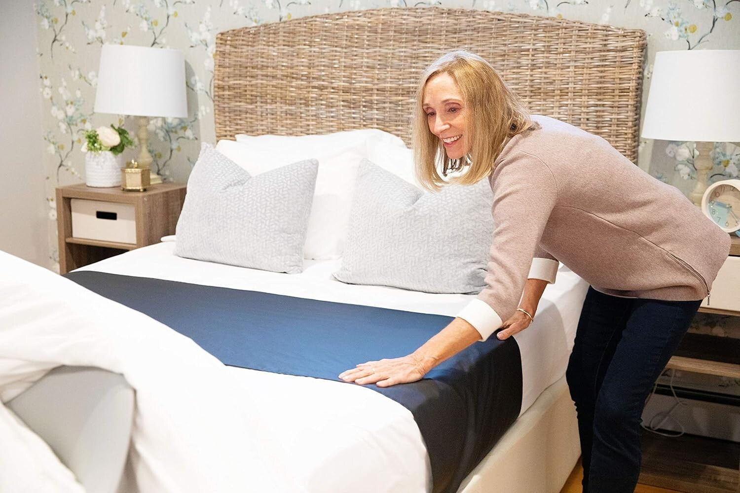 Clint Ober Certified Grounding Sleep Mat with Zipper & Water-Resistant Features