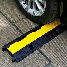 Load image into Gallery viewer, Modular Interlocking Cable Ramps - 22000Lbs Load Heavy-Duty Rubber System