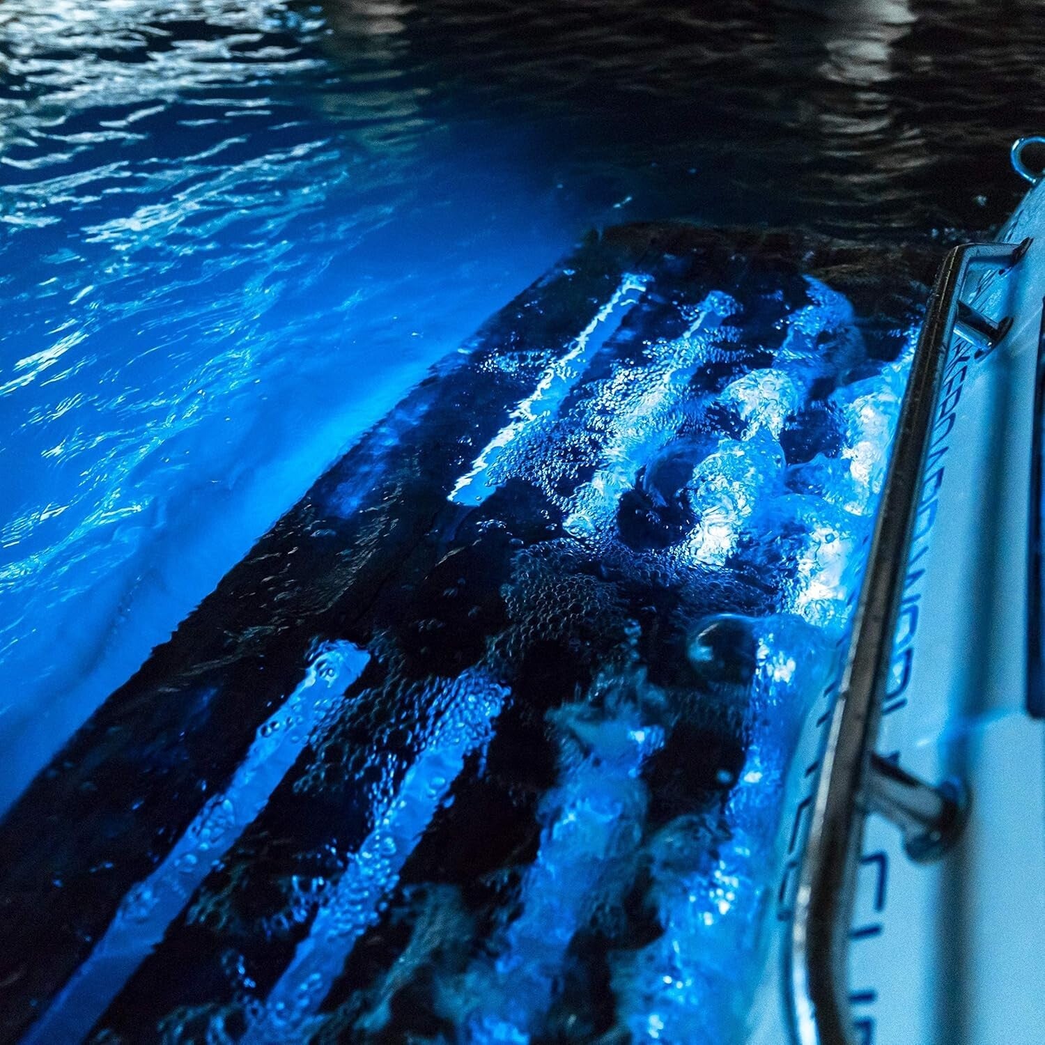 Ultra Bright 1800 Lumen LED Boat Drain Plug Light - Quick Connect & Waterproof