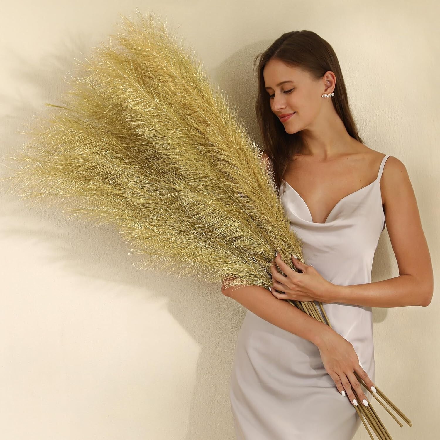Versatile 45-Inch Gold Faux Pampas Grass - Hassle-Free Home and Event Decor