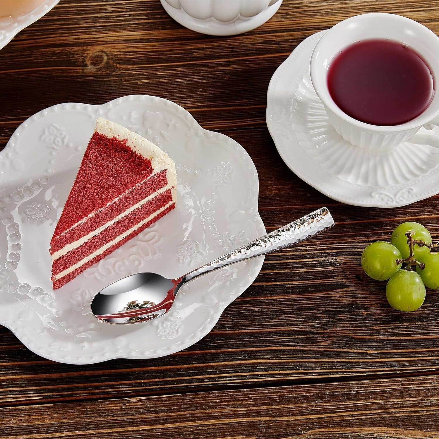 Elegant 65-Piece Premium Stainless Steel Flatware Set - Comfort & Durability