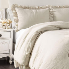 Load image into Gallery viewer, Elegant 3-Piece Reyna Ruffle Comforter Set - Cozy California King Bedding