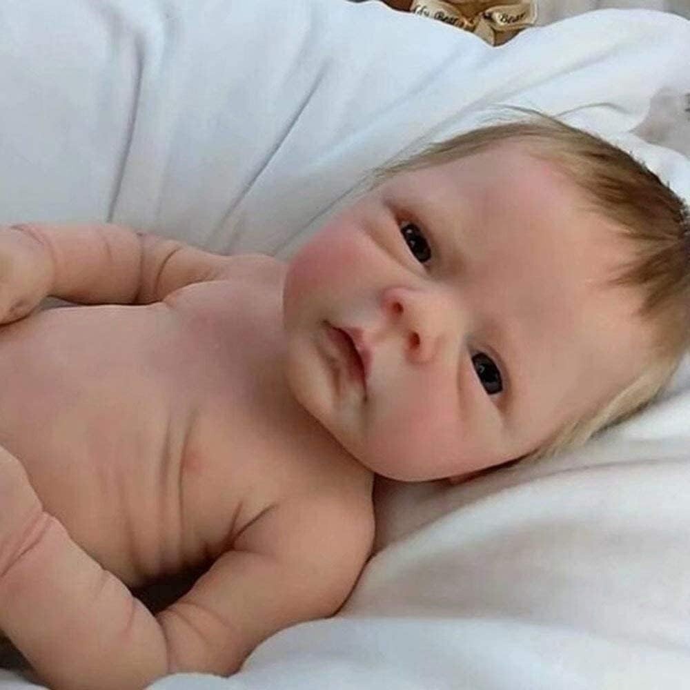 18" Lifelike Reborn Baby Boy Doll - Weighted Soft Body for Realistic Play