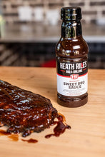 Load image into Gallery viewer, Ultimate Grilling Gift Set: 4 Championship Rubs &amp; 2 Sauces by Heath Riles