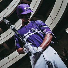 Load image into Gallery viewer, One-Piece 2022 The Goods Baseball Bat - Tremor End Cap &amp; Alloy Design (31"-34")