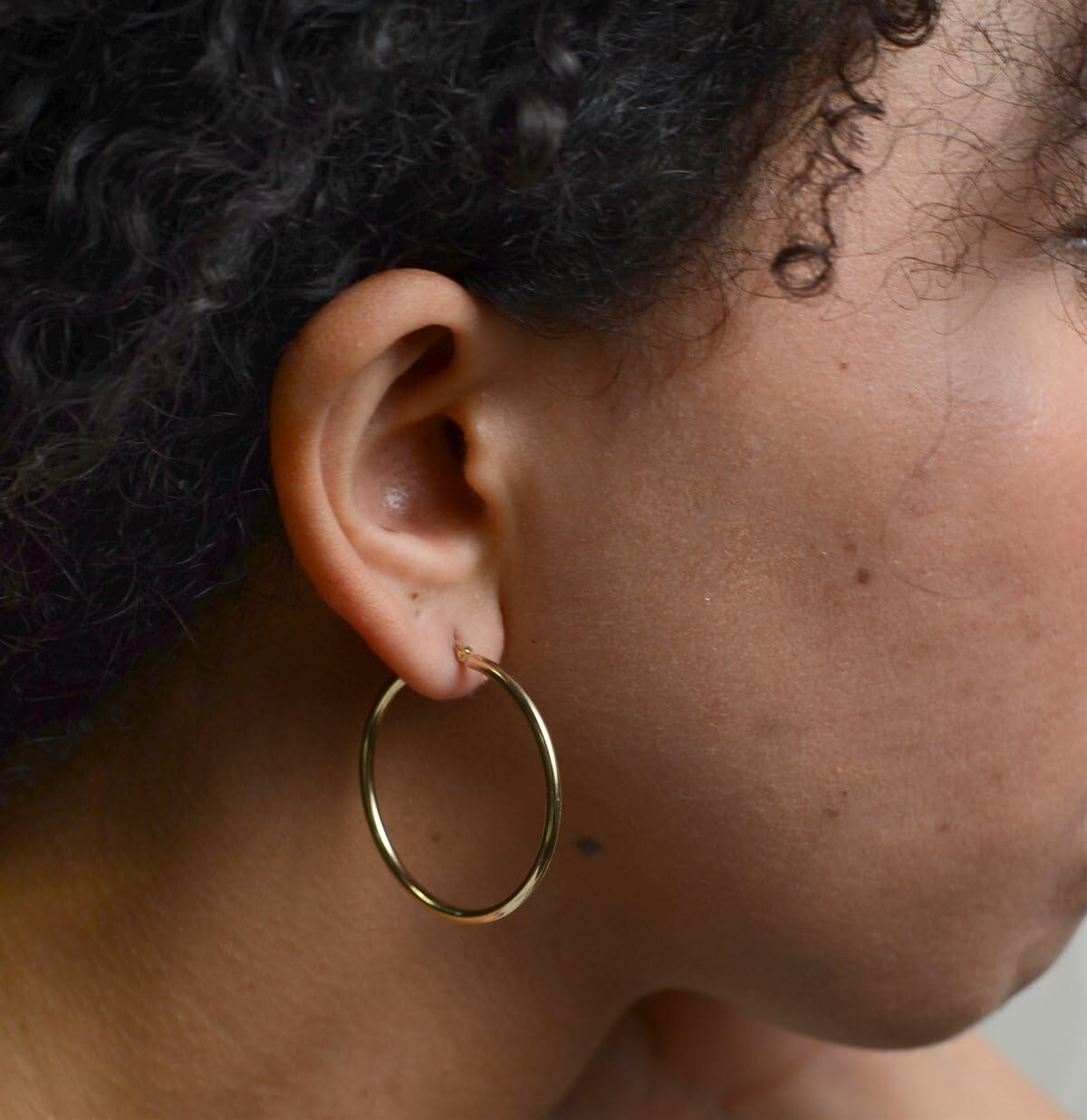 Elegant 14K Gold Classic Hoop Earrings, 35mm Diameter with Click-Down Clasp