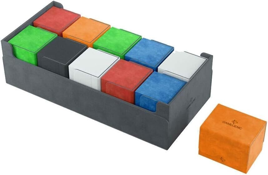 Dungeon 1100+ Game Accessory Box: Removable Compartments and Strong Closure