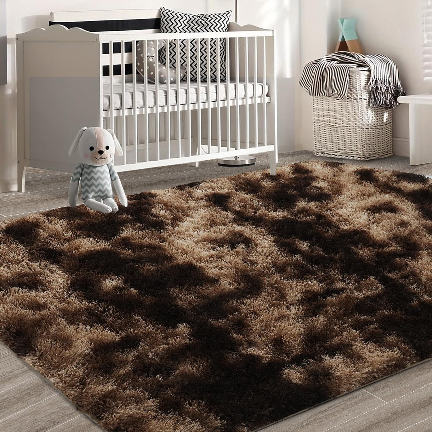 Elegant 9X12 Feet High Pile Shag Rug - Luxurious Mottling Brown for Bedrooms