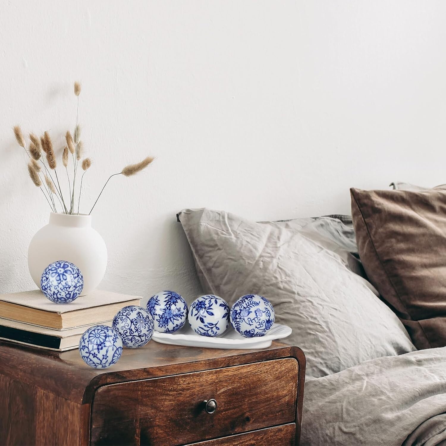 Set of 9 Decorative Chinoiserie Balls - Stunning Centerpieces for Every Occasion