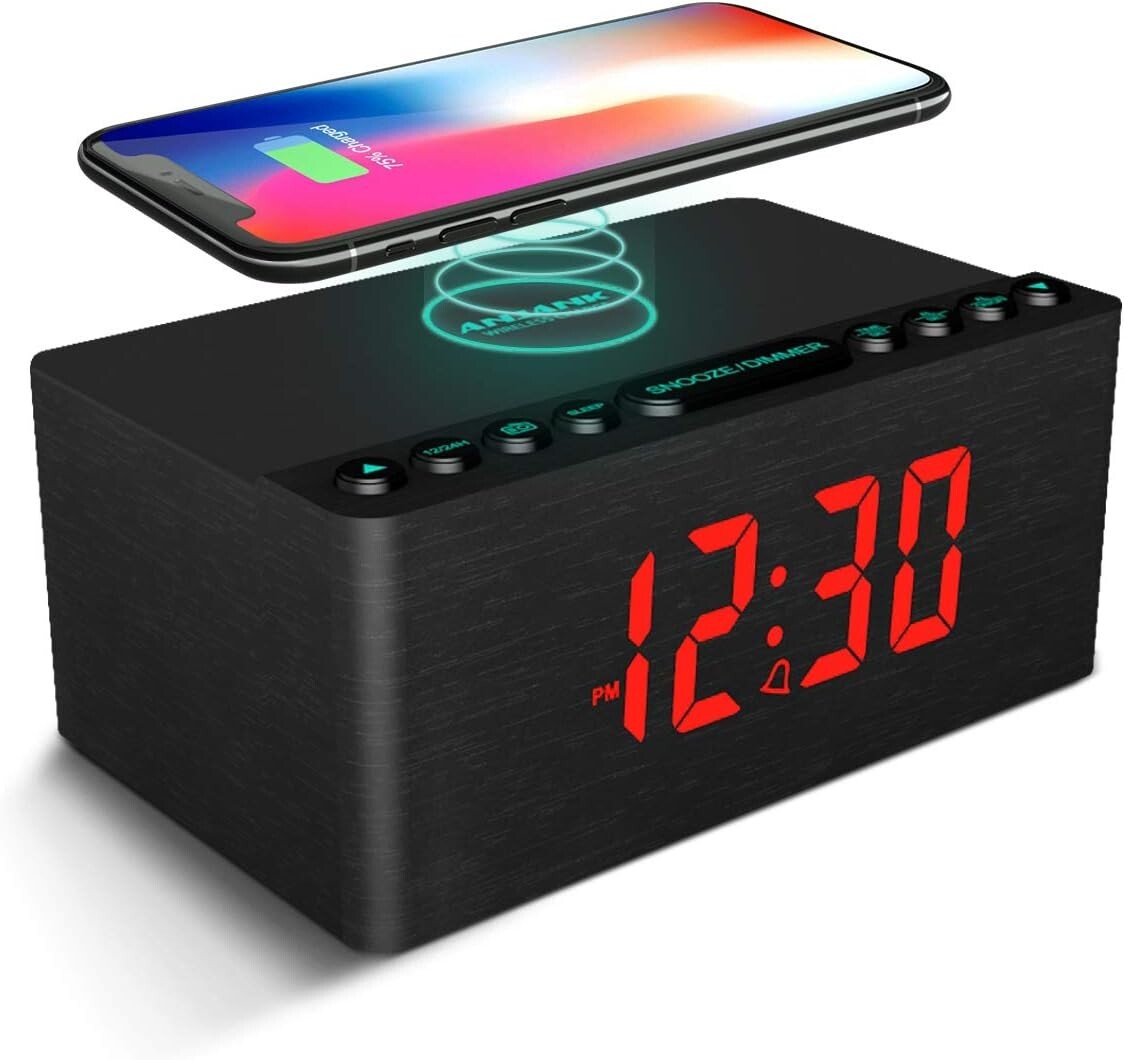 Chic Wooden Alarm Clock & Wireless Charging Dock with Adjustable Brightness