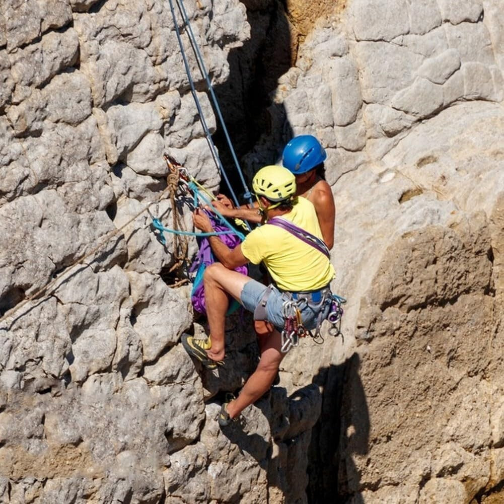 Moisture Resistant Braided Rope 3/8 Inch x 150 Feet - High Strength for Safety