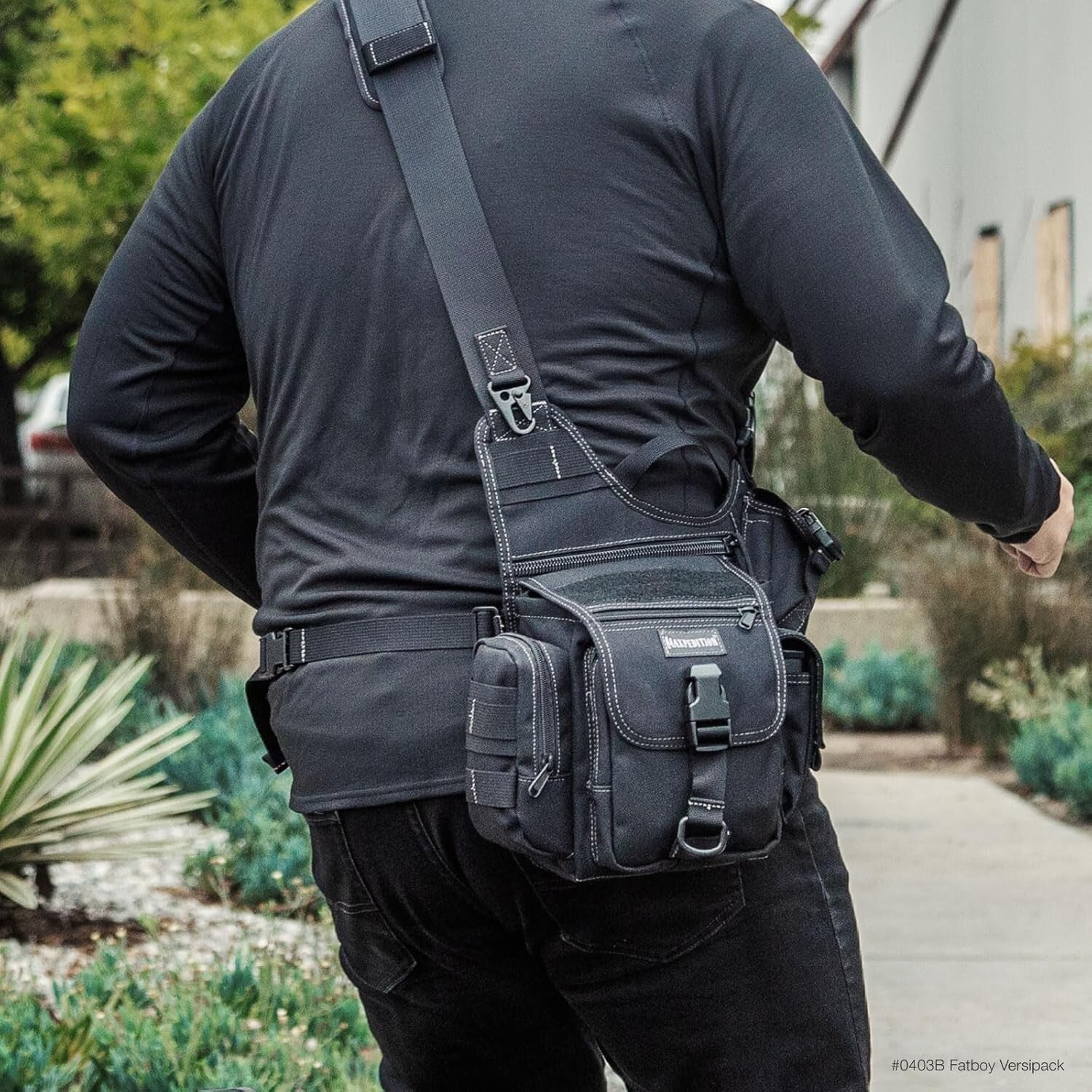 Ergonomic Fatboy Versipack - Stylish Nylon Sling Bag with Quick-Release Buckles
