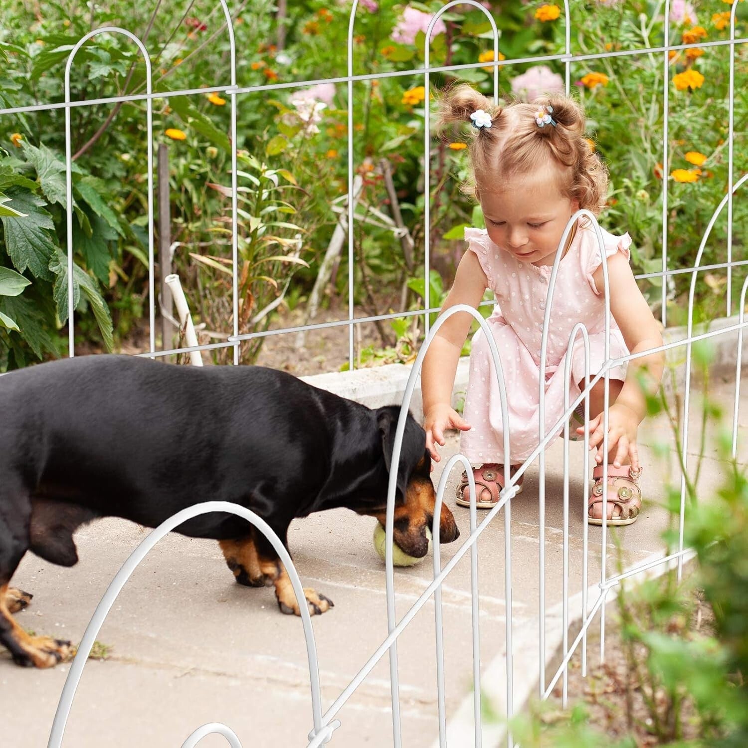 Elegant White Metal Garden Edging 35ft for Animals - Easy Setup & Customizable