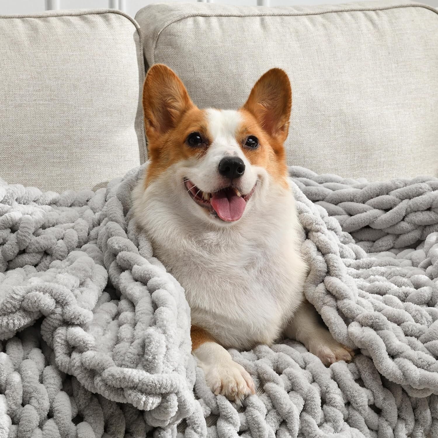 Aesthetic Boho Chunky Knit Blanket - Cozy 40x50 Inch Chenille Throw Gift Pack