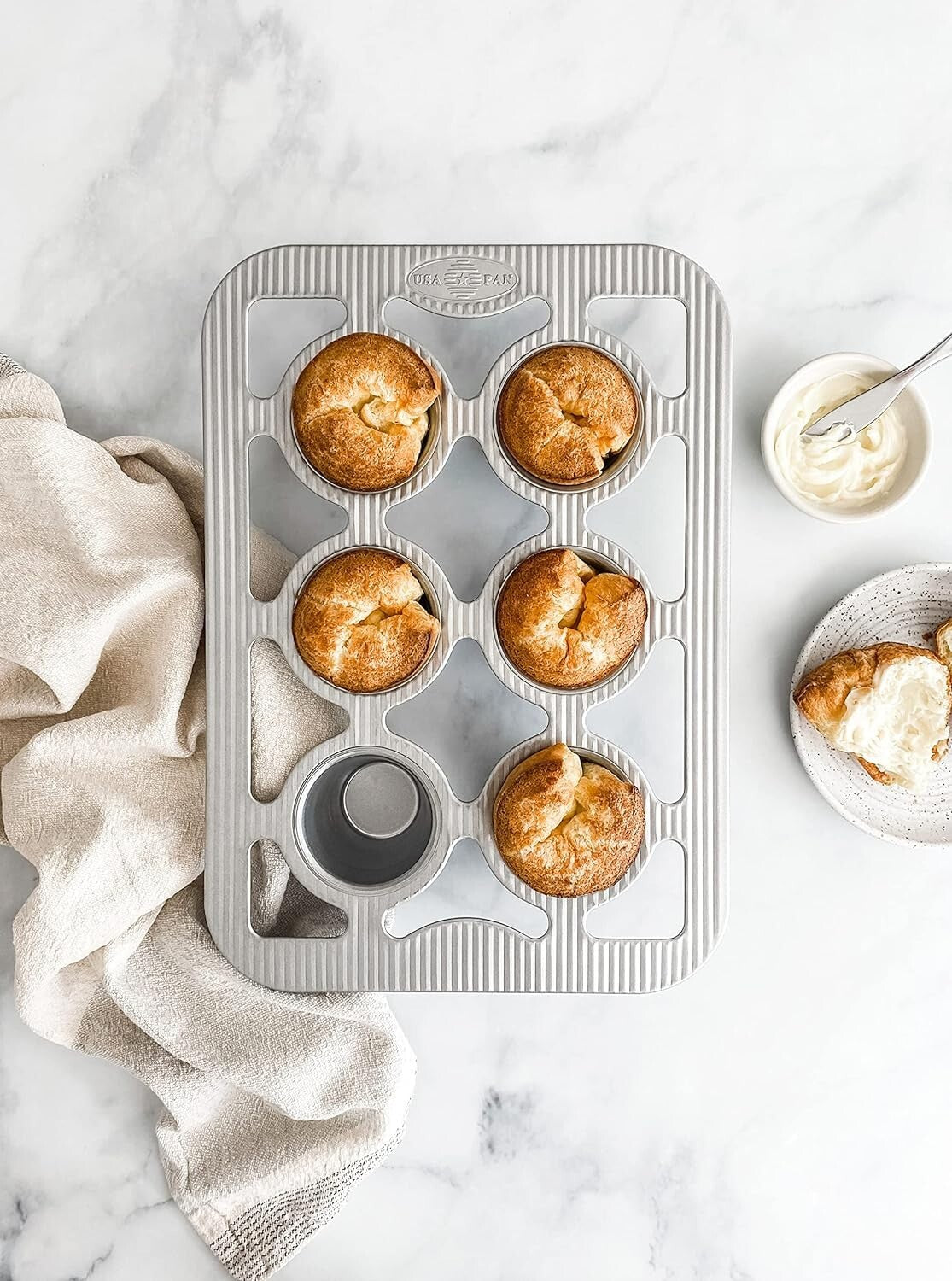 Eco-Friendly Non-Stick 6-Well Popover Pan Crafted in the USA for Quality Baking