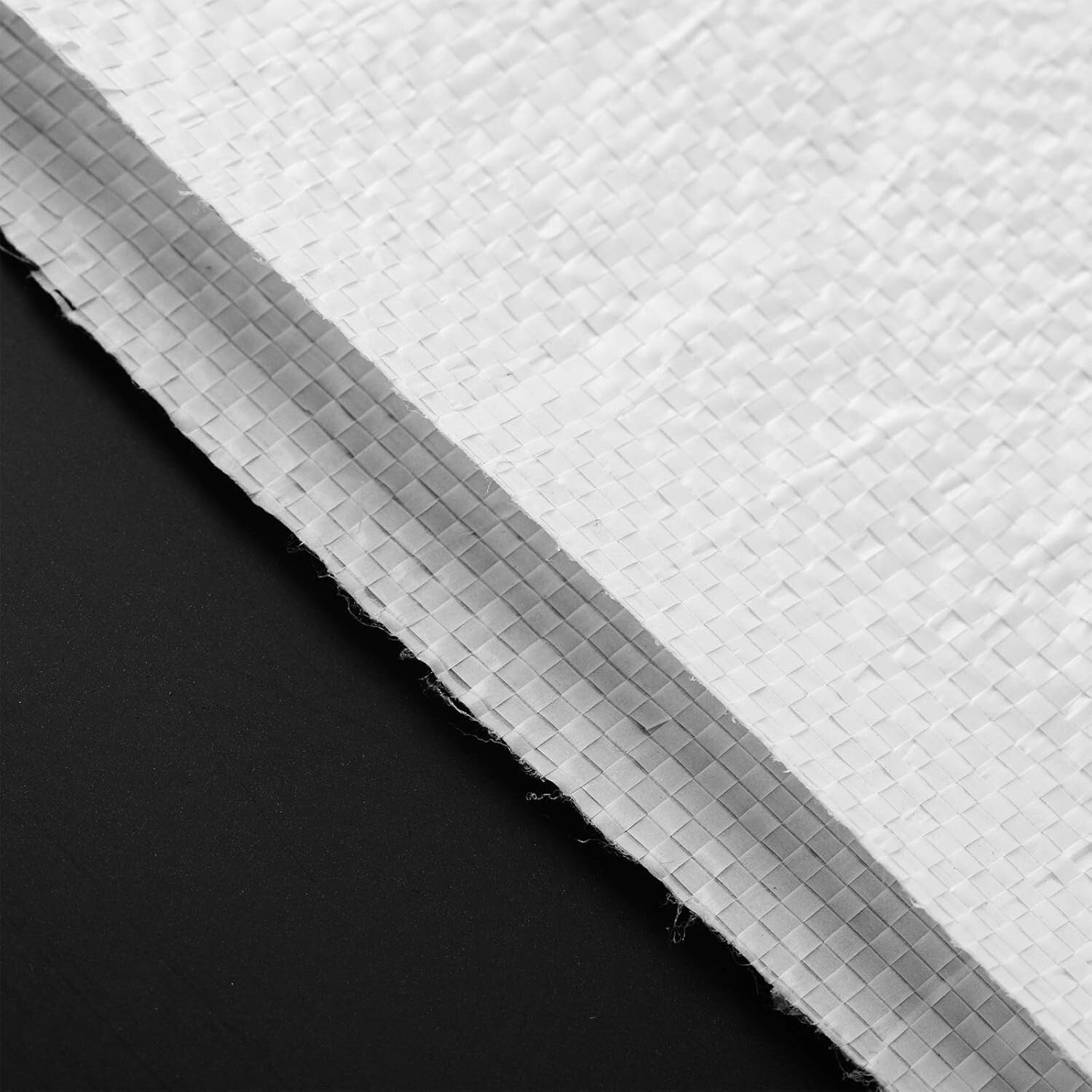 100 Heavy-Duty Waterproof Sandbags with Ties for Flood Protection & Construction