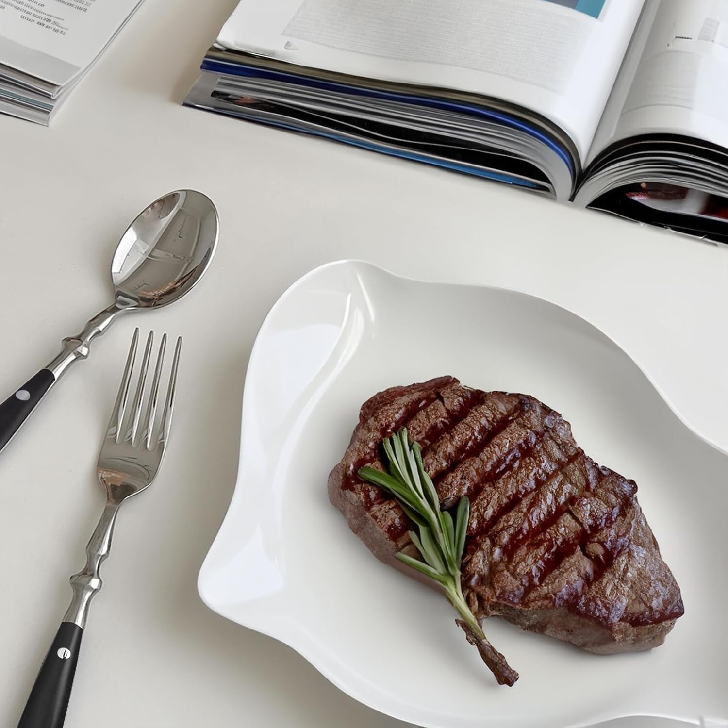 Heavy-Duty Stainless Steel Silverware Set for 4 - 20-Piece Classic Elegance