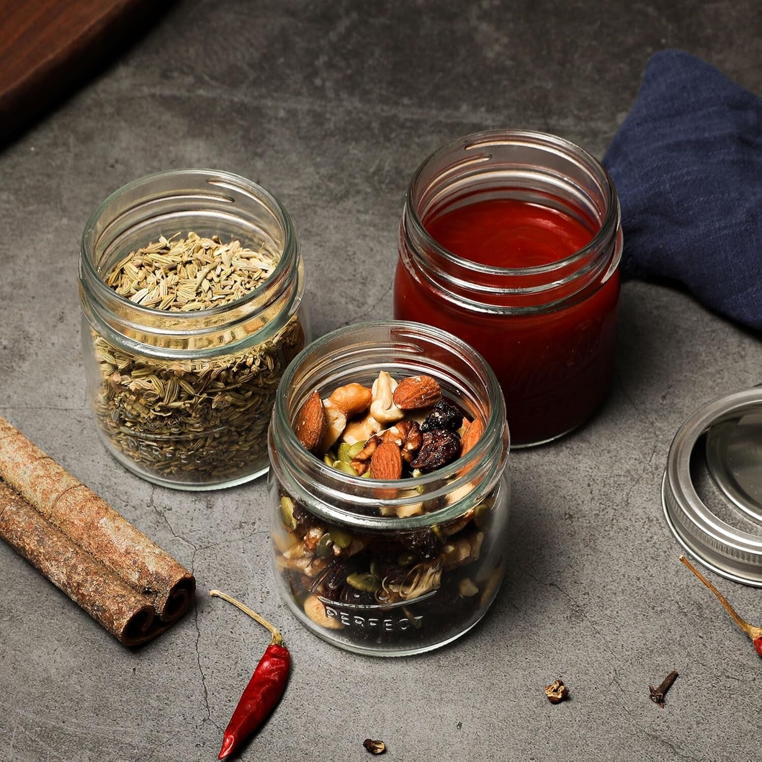 Elegant 24 Pack 8 oz Mason Jars with Airtight Lids for Stylish Food Storage