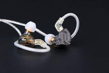 Load image into Gallery viewer, Upgraded 1DD+4BA Hybrid Driver Earphones for Audiophiles with Detachable Cable