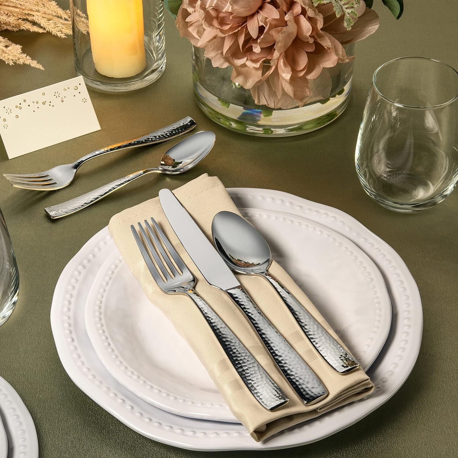 Service for 8 Hammered Flatware Set, Rust-Proof and Stain-Resistant – 40 Pieces