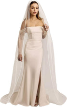 Load image into Gallery viewer, Lightweight Beaded Edge Bridal Veil - 1 Tier Fingertip Style for Elegant Brides
