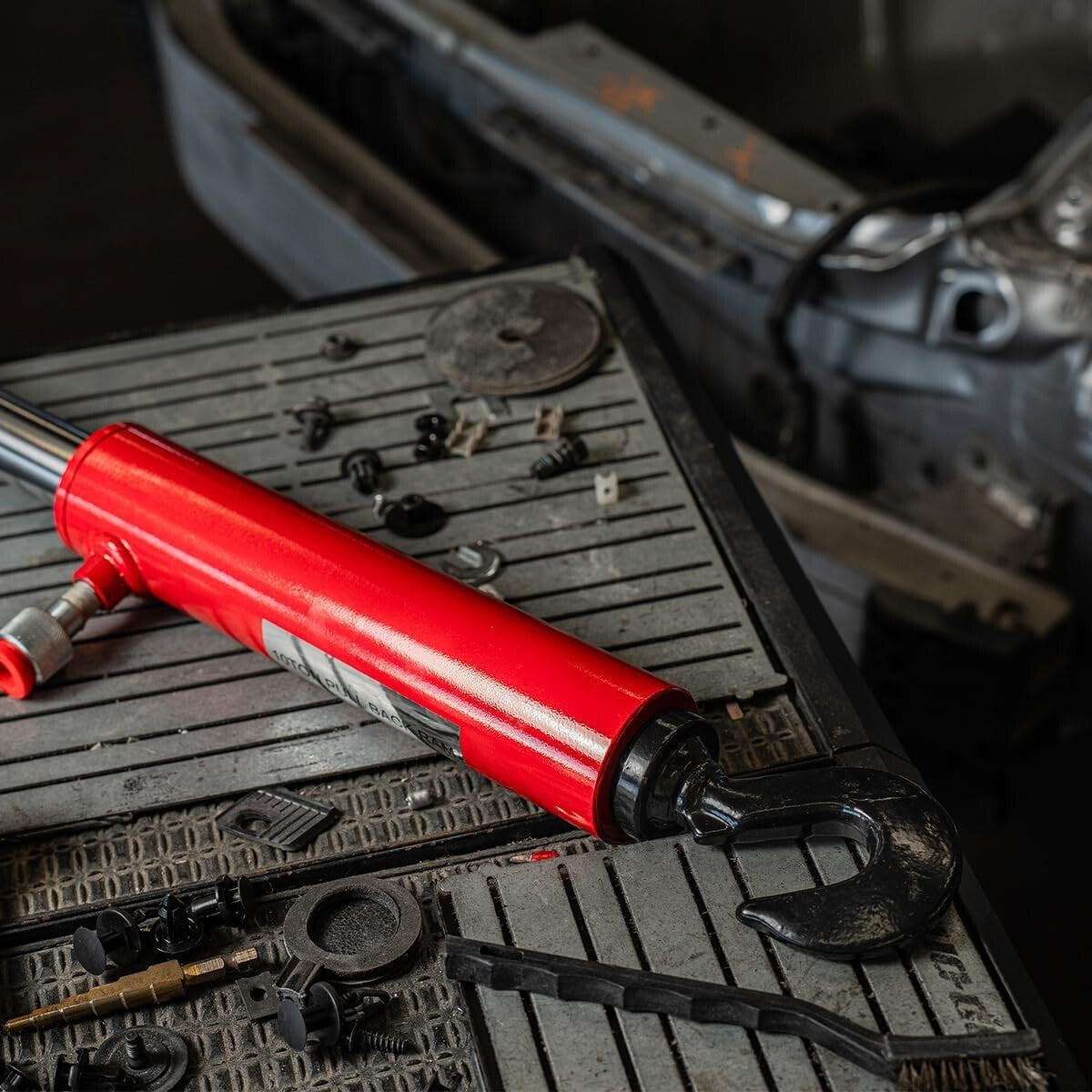 Durable 10-Ton Hydraulic Ram with 26-Inch Lift Height for Auto & Truck Bodywork