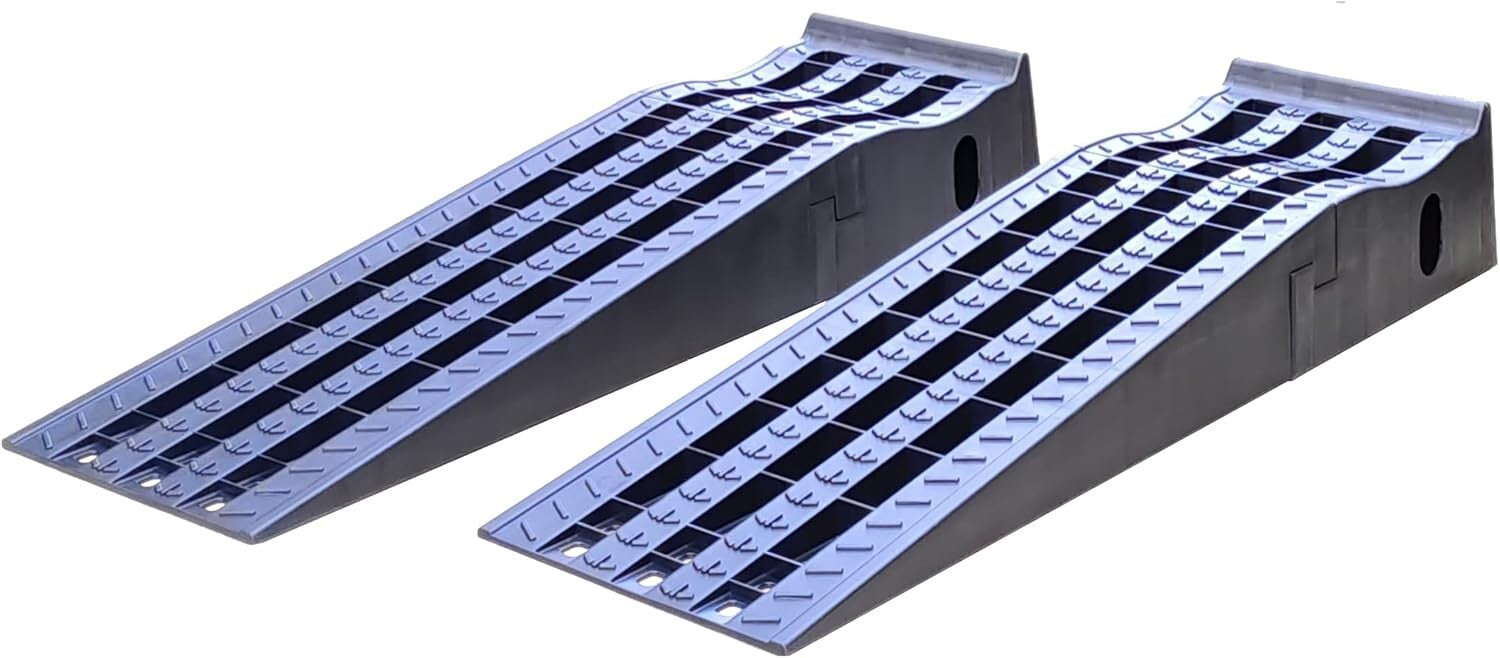 Portable Car Ramps with 6,500 lbs Capacity - Extendable Design for Accessibility