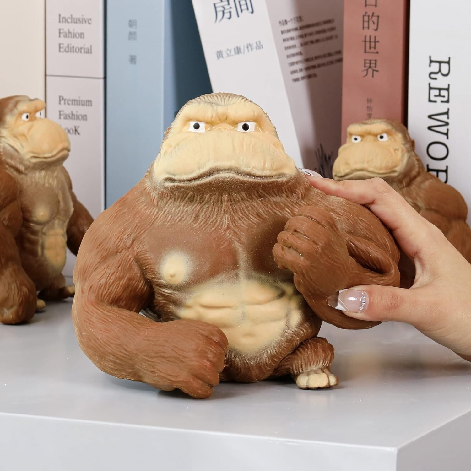 Squishy Stretchy Gorilla Toy - Non-Toxic Decompression Doll for All Ages