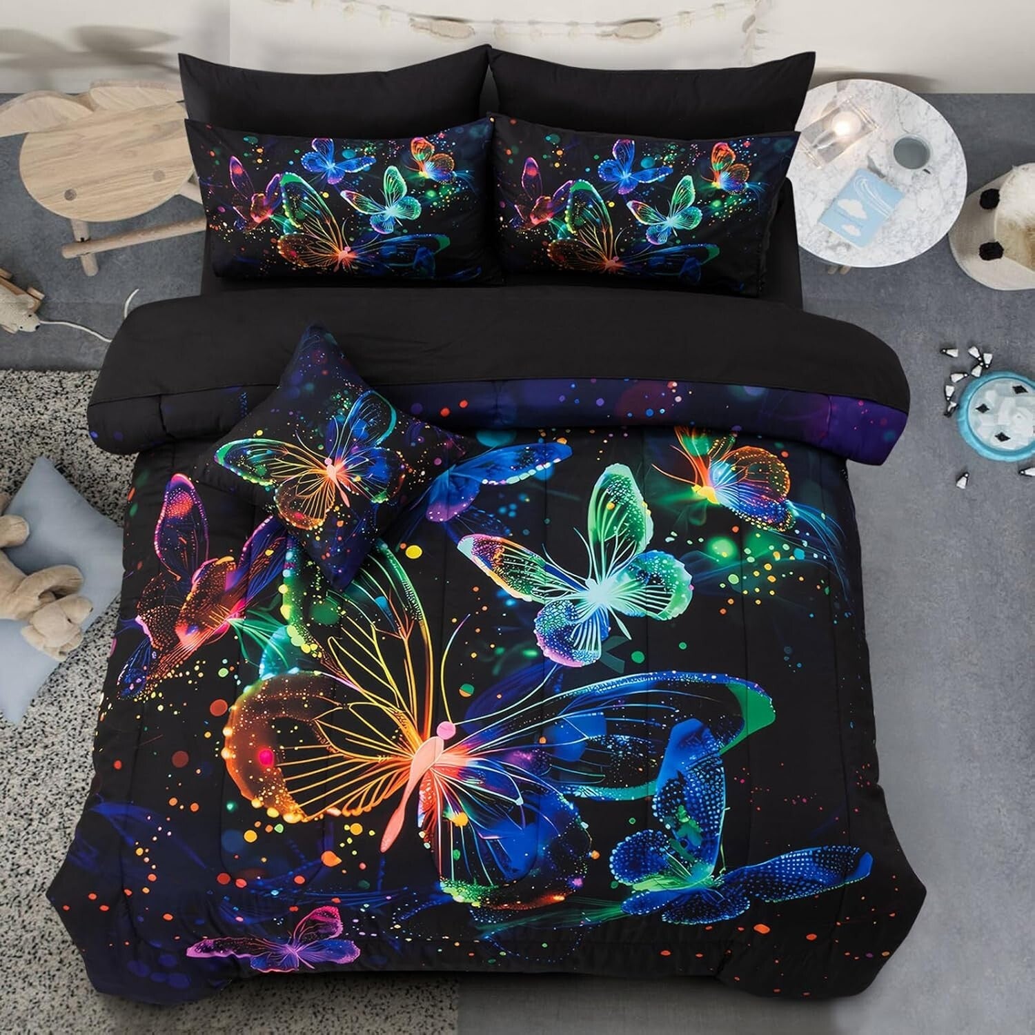 Galaxy-Themed Butterfly Printed Bedding Set - Full Comforter & Pillows Included
