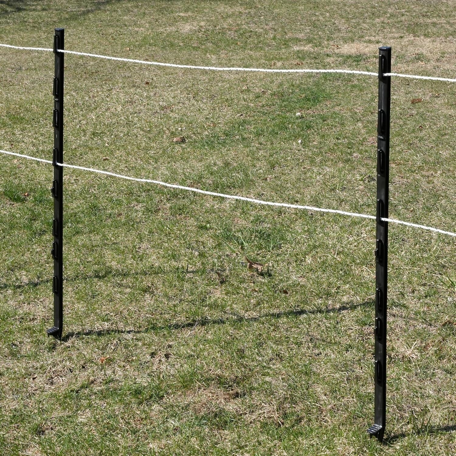 Lightweight & Durable 4-Inch Step-In Fence Post - Ideal for Electric Fencing
