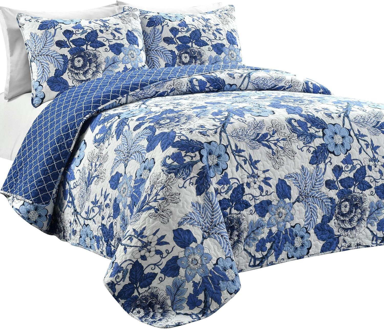 Charming Floral Navy & White Reversible Quilt Set, 3 Piece Bedding, Full/Queen